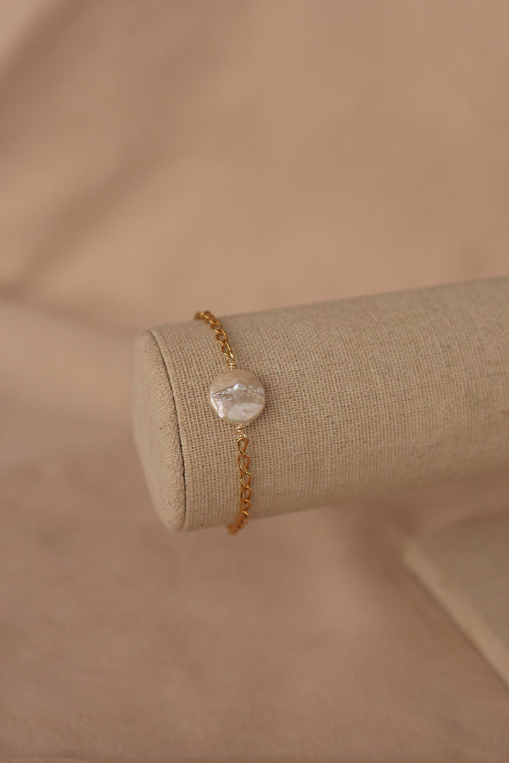 Pulsera chapa de oro con perla cultivada redonda
