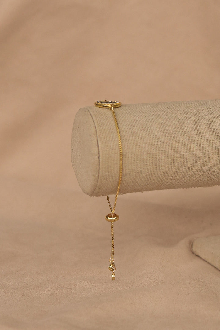 Pulsera ajustable chapa de oro virgen de Guadalupe bicolor.