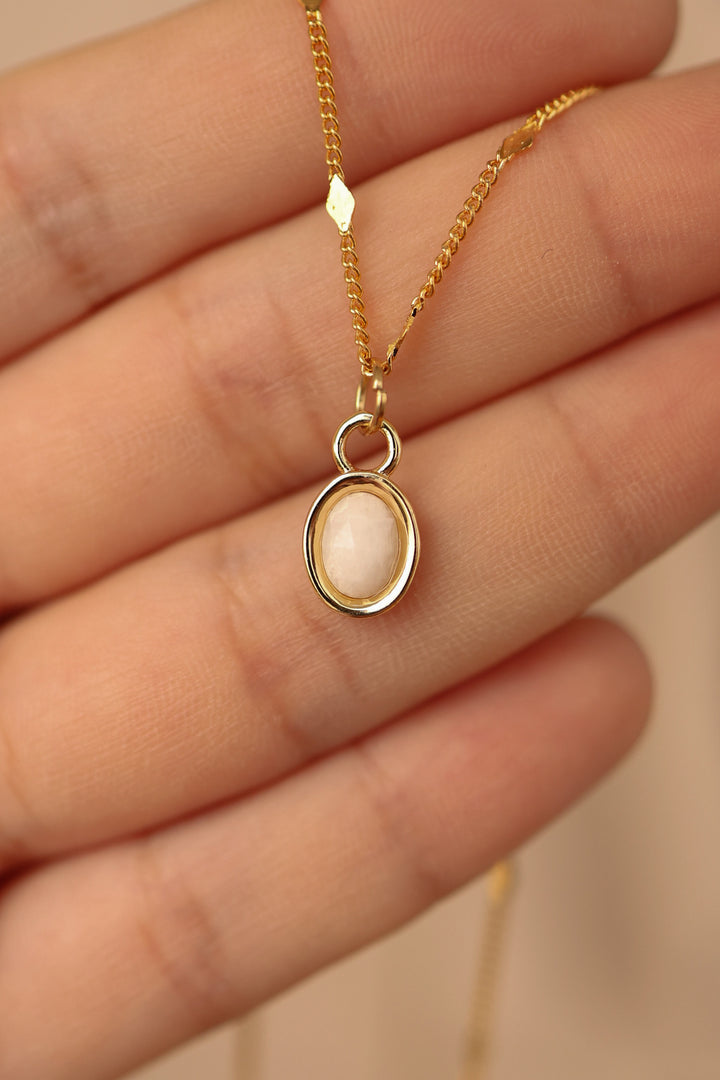 Collar chapa de oro con piedra semipreciosa
