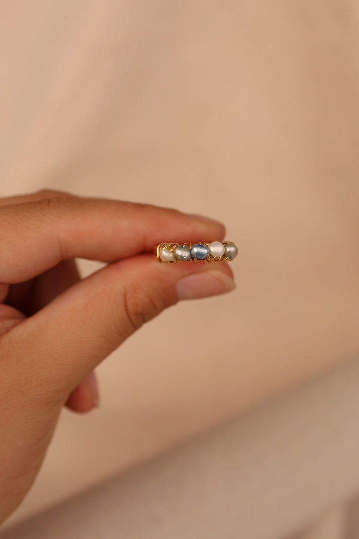 Anillo acero inoxidable con perlas talla #7.5