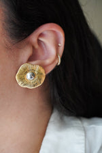 Load image into Gallery viewer, Arete flor bicolor acero inoxidable